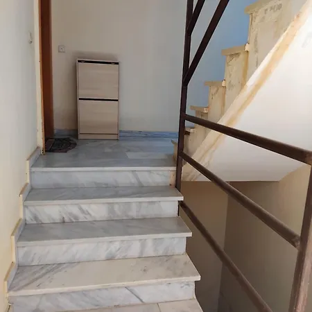 Elisavet * Άφυτος